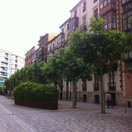 לוגרוניו Piso Con Encanto En Zona De Tapas מראה חיצוני תמונה